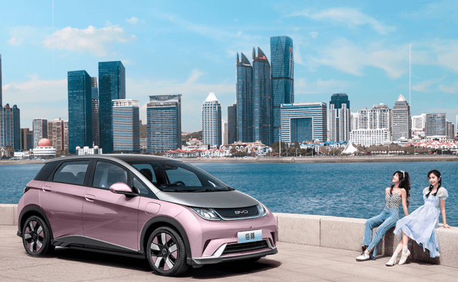 �ȁ��Ϻ������N��20�f������Ů܇��������