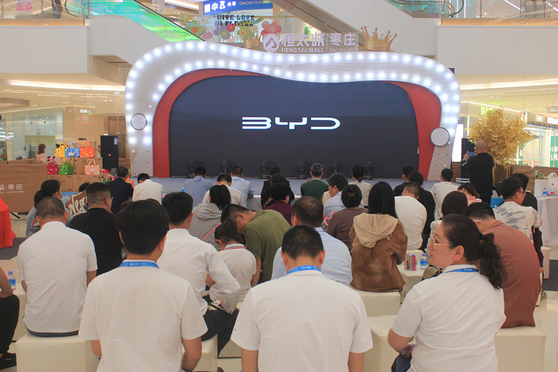 ���t�I(l��ng)����������������f�ȁ��Ϻ���W(w��ng)�Ŀ��ذ�܇�ͼ��w����